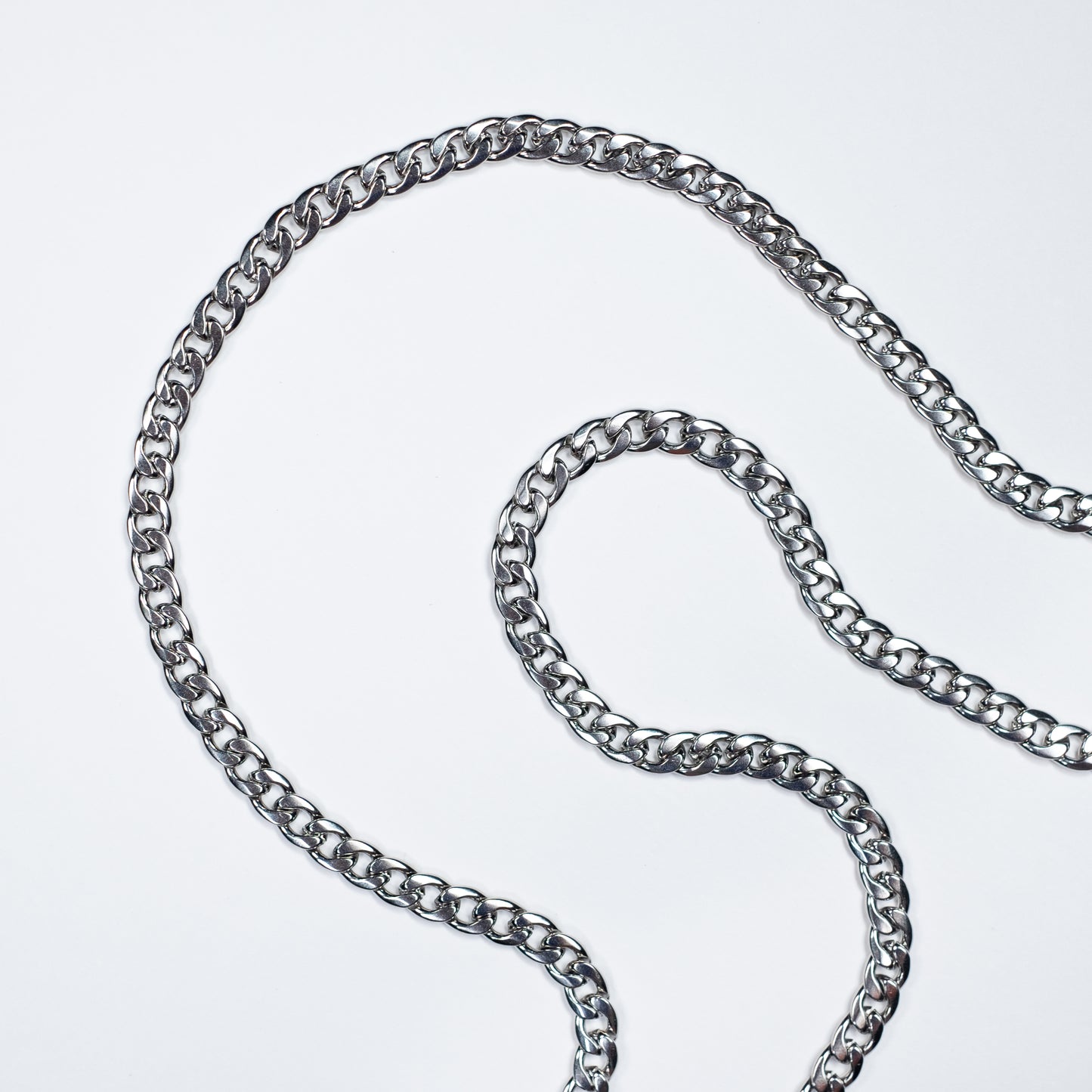 Chain Game (with case)